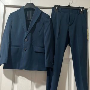 Navy Blue Calvin Klein Suit excellent condition
